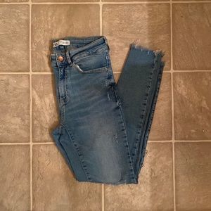 2 for $20! Zara Jeans